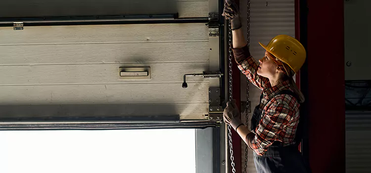 Addressing Common Garage Door Stoppage Issues in Redan, GA